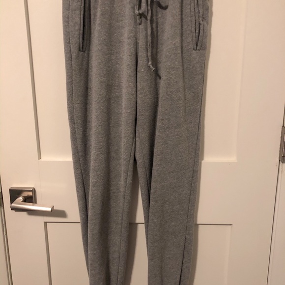 grey yoga pants brandy melville